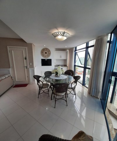 03 SUTES E 02 VAGAS DE GARAGEM - FRENTE AVENIDA