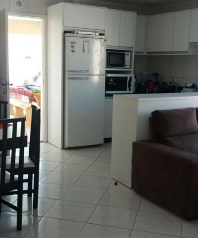 03 DORMIT�RIOS E 02 VAGAS DE GARAGEM - PEREQU�