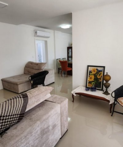 (ANUAL) 03 SU�TES E 03 VAGAS - QUADRA MAR